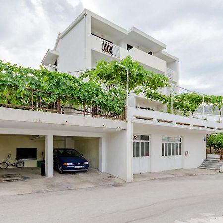 Apartments Flor De Lis Подстрана Экстерьер фото